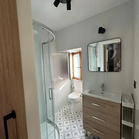 Erreka Etxea شقة